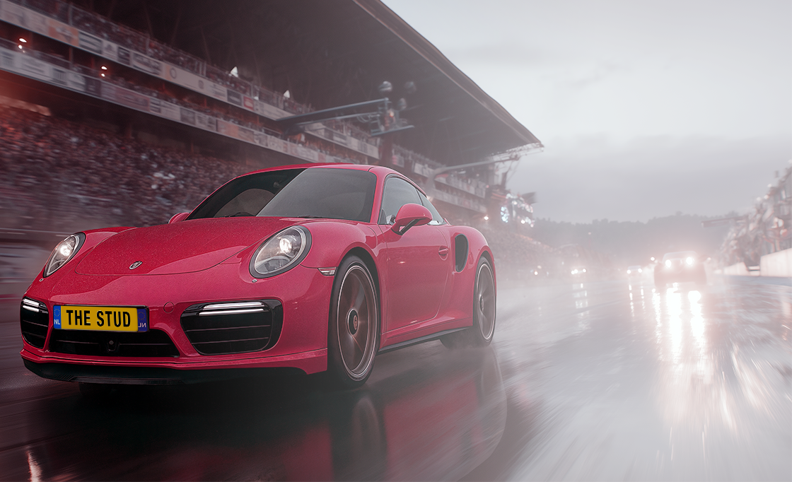 DENSO-rode Porsche 911 op het circuit