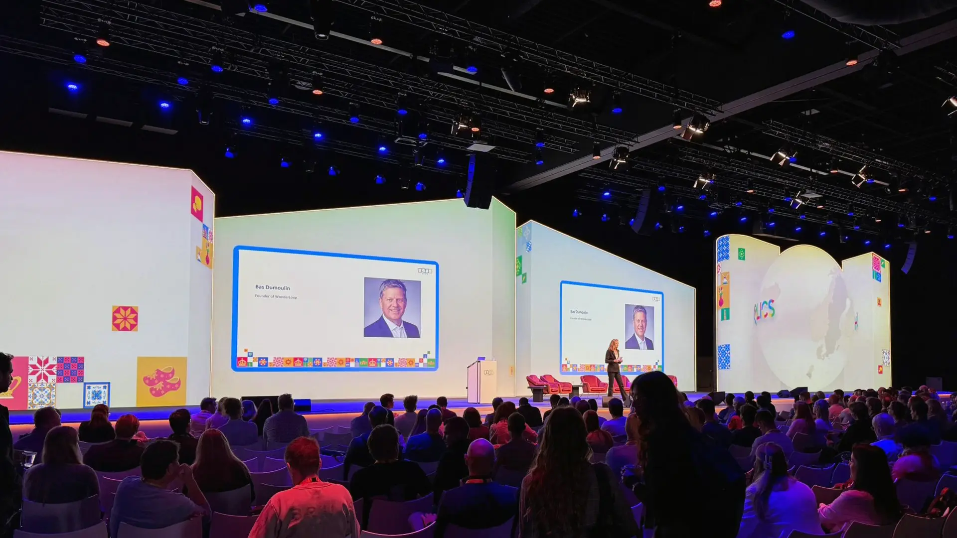 Bas Dumoulin op podium, keynotes en lezingen
